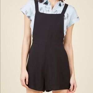 Black Modcloth Shortalls sz Lg